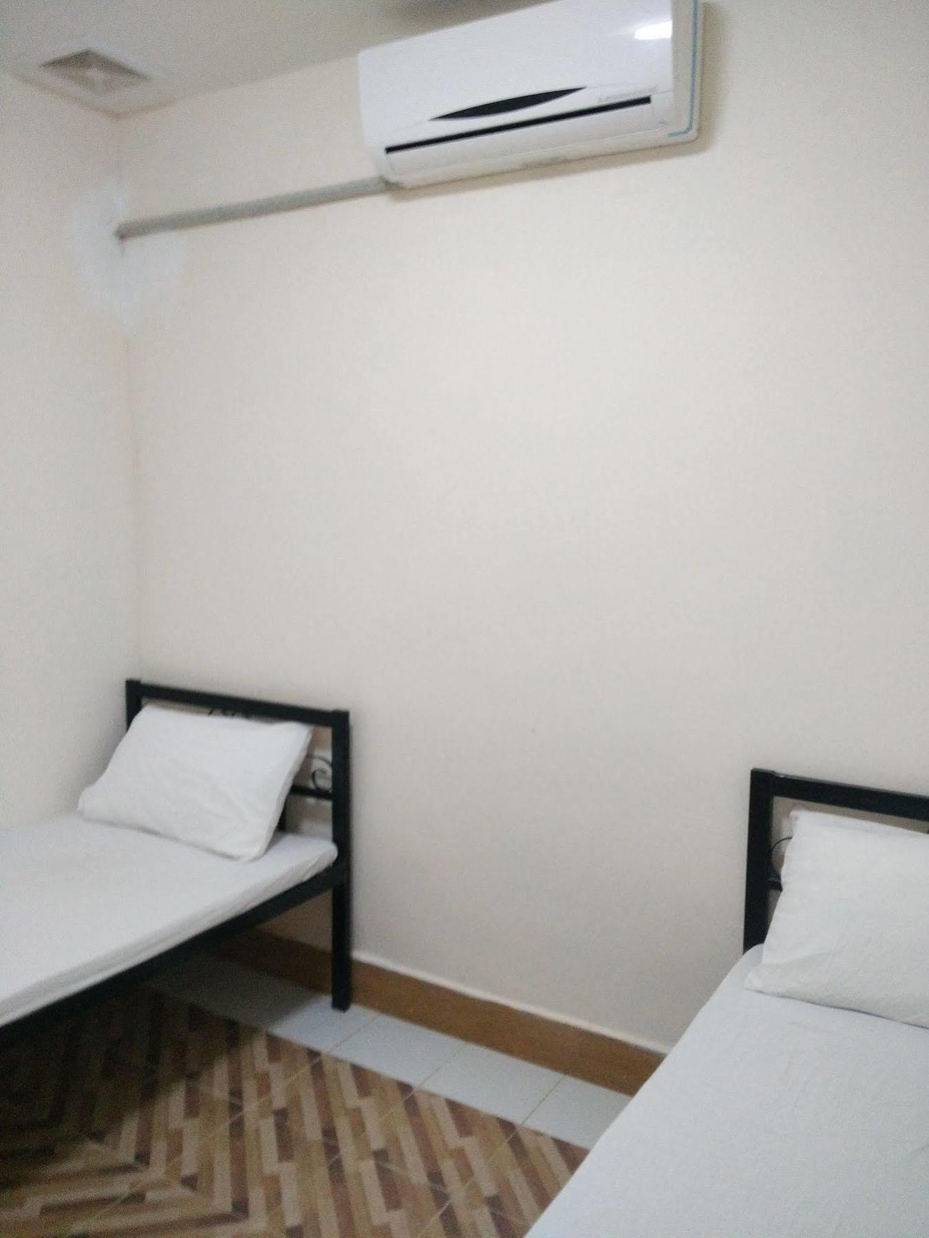 Orange Backpacker Hostel Vientiane Exterior photo